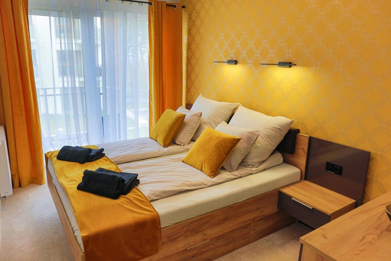 Apartament Elegance Yellow W Let'S Sea Basen&Spa Gąski Esterno foto